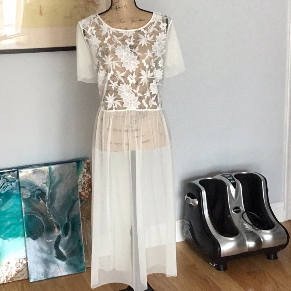 NWT VINCE CAMUTO SHEER COVER UP TOPPER SZ 2x